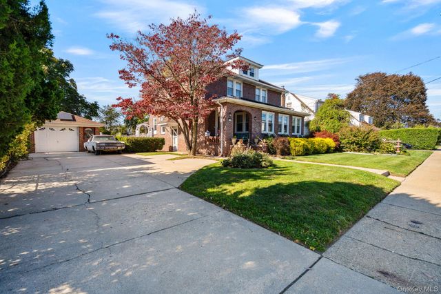 736 Bellmore Road, North Bellmore, NY 11710