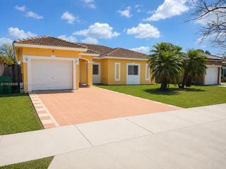 705 SE 13th Ter ., Homestead, FL 33033