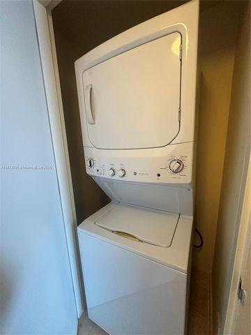 18001 Collins Ave 907, Sunny Isles Beach, FL 33160