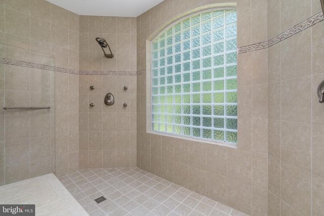 12005 HONOR BRIDGE FARM DR, Spotsylvania, VA 22551