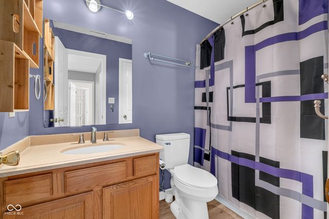 6127 Maple Branch Place, Indianapolis, IN 46221