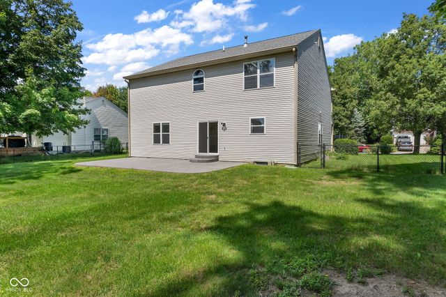 6127 Maple Branch Place, Indianapolis, IN 46221