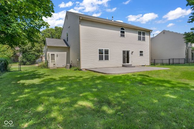 6127 Maple Branch Place, Indianapolis, IN 46221