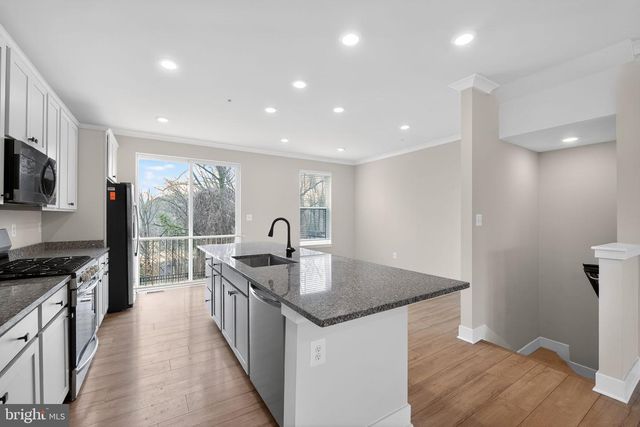 4219 LAPLATA AVE, Baltimore, MD 21211