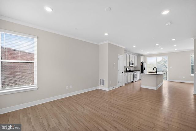 4219 LAPLATA AVE, Baltimore, MD 21211