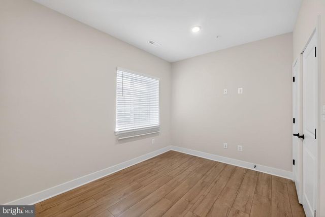 4219 LAPLATA AVE, Baltimore, MD 21211