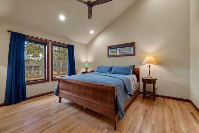 58108 Tournament Lane 4, Sunriver, OR 97707