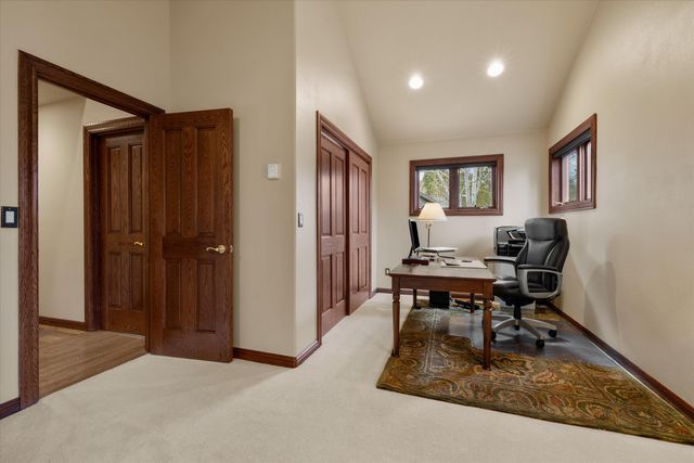 58108 Tournament Lane 4, Sunriver, OR 97707