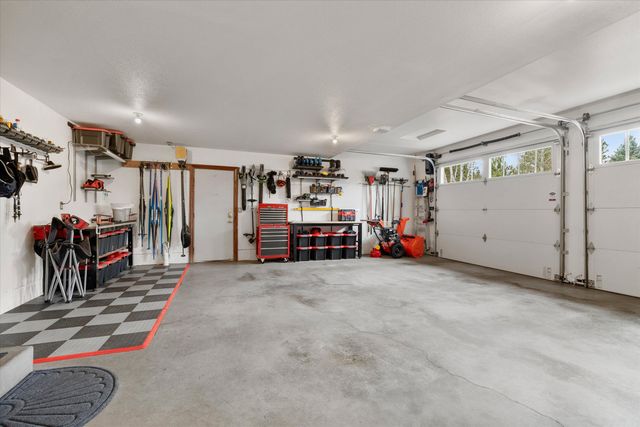 58108 Tournament Lane 4, Sunriver, OR 97707