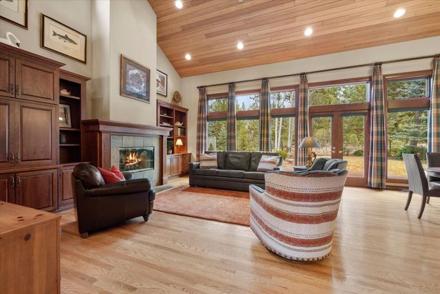 58108 Tournament Lane 4, Sunriver, OR 97707