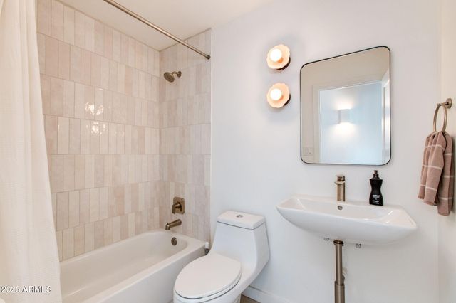 3508 N 62ND Place, Scottsdale, AZ 85251