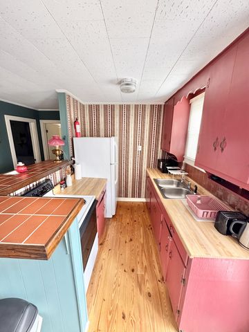 176 Grace Ln, Eva, TN 38333