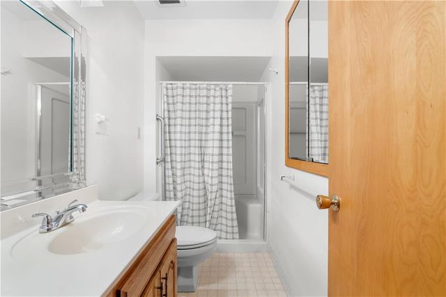 17205 E 28th Terrace S, Independence, MO 64057