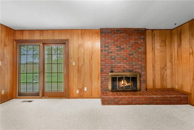 17205 E 28th Terrace S, Independence, MO 64057