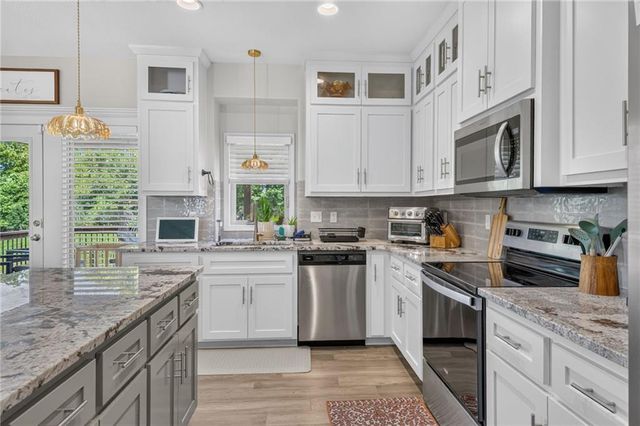 4316 NE 88 Street, Kansas City, MO 64156