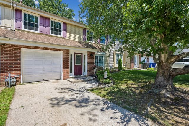 223 BURNAM WOOD DR, Mount Laurel, NJ 08054