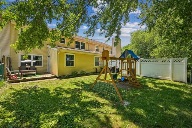 223 BURNAM WOOD DR, Mount Laurel, NJ 08054
