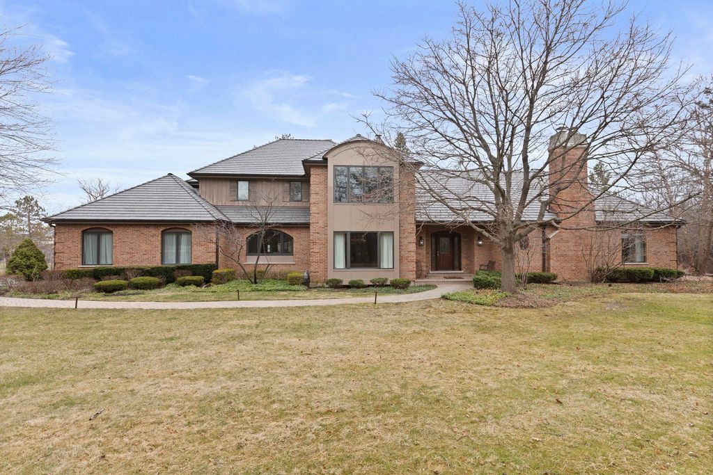 791 S Ridge Road, Lake Forest, IL 60045