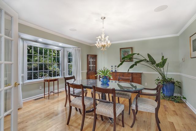 67 Limerick Road, Trumbull, CT 06611