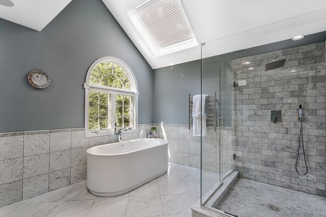 67 Limerick Road, Trumbull, CT 06611