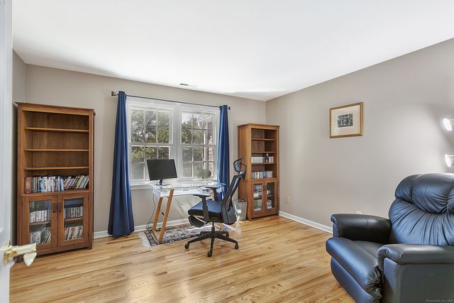 67 Limerick Road, Trumbull, CT 06611