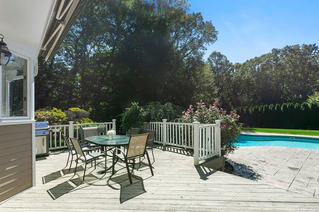 67 Limerick Road, Trumbull, CT 06611