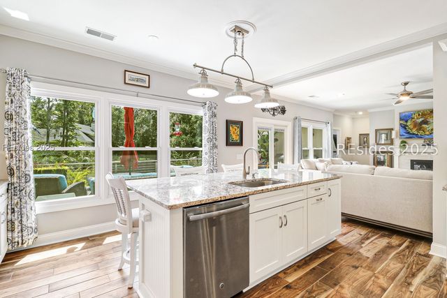 3 Claire Dr, Hilton Head Island, SC 29928