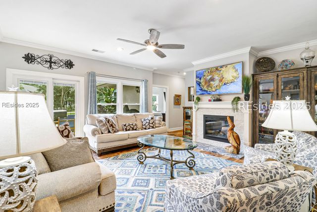 3 Claire Dr, Hilton Head Island, SC 29928