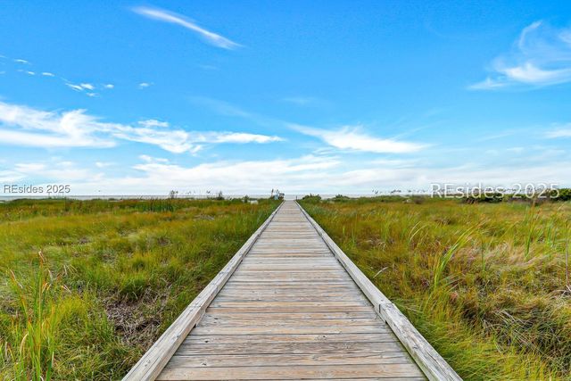 3 Claire Dr, Hilton Head Island, SC 29928
