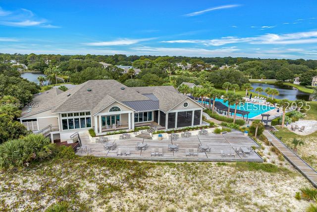 3 Claire Dr, Hilton Head Island, SC 29928