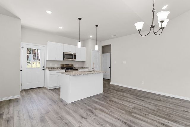 403 N Hansbarger Street, Everman, TX 76140