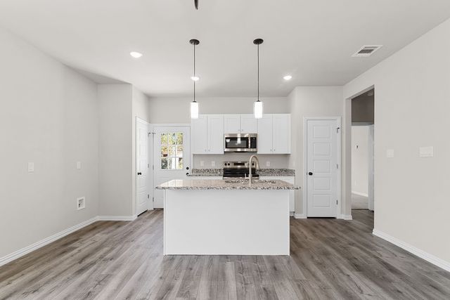 403 N Hansbarger Street, Everman, TX 76140