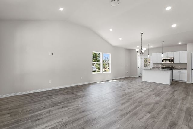 403 N Hansbarger Street, Everman, TX 76140