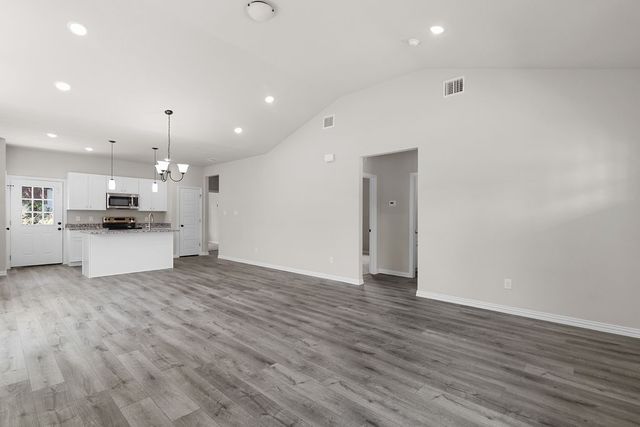 403 N Hansbarger Street, Everman, TX 76140