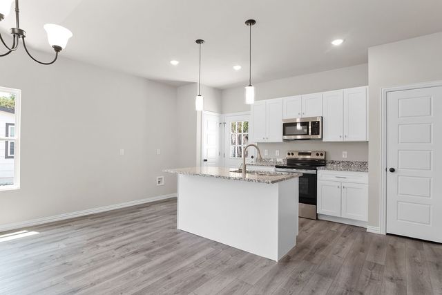 403 N Hansbarger Street, Everman, TX 76140