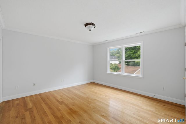 85 Geraldine Drive, Naugatuck, CT 06770