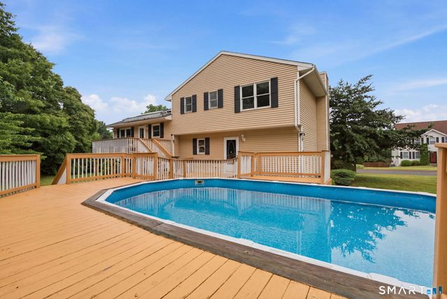 85 Geraldine Drive, Naugatuck, CT 06770