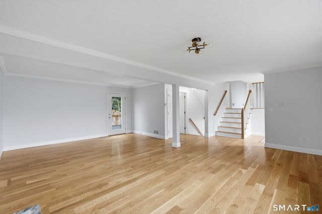 85 Geraldine Drive, Naugatuck, CT 06770