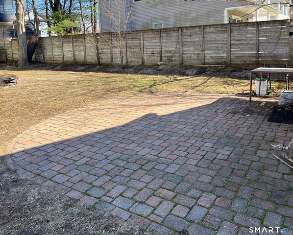 14-16 Crown Street, Plainville, CT 06062