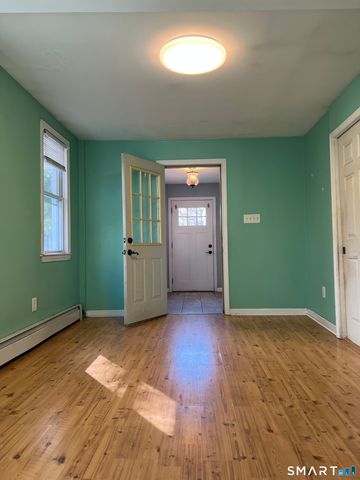 14-16 Crown Street, Plainville, CT 06062