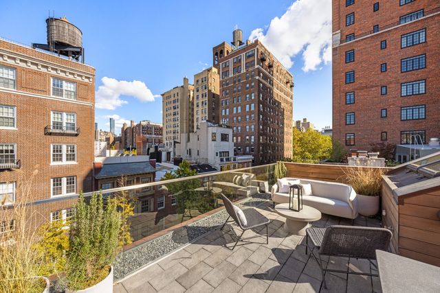 80 W WASHINGTON Place, New York City, NY 10011