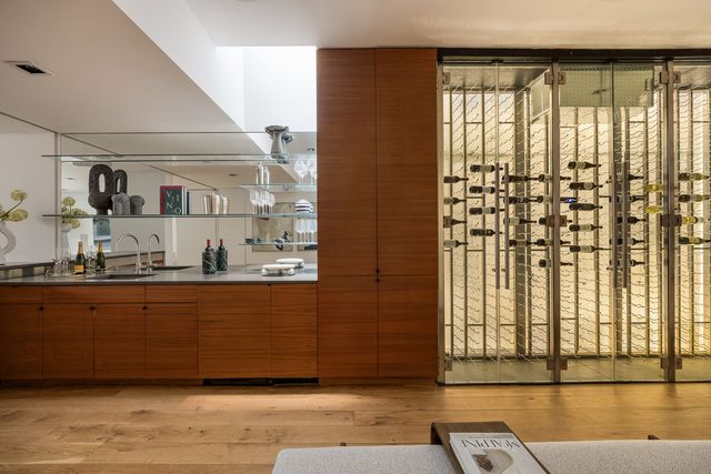 80 W WASHINGTON Place, New York City, NY 10011