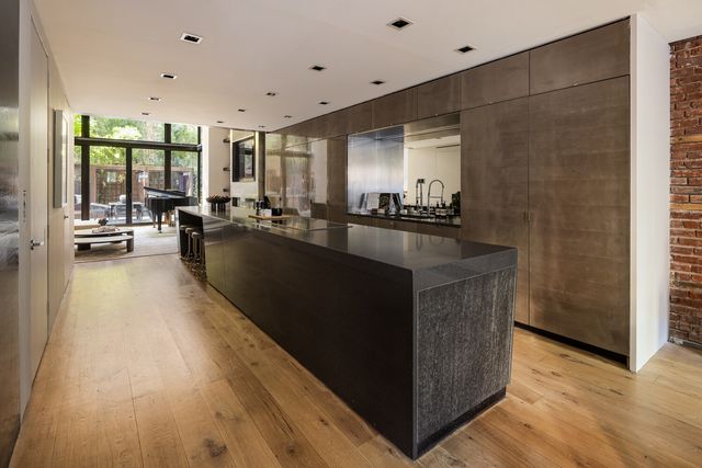 80 W WASHINGTON Place, New York City, NY 10011