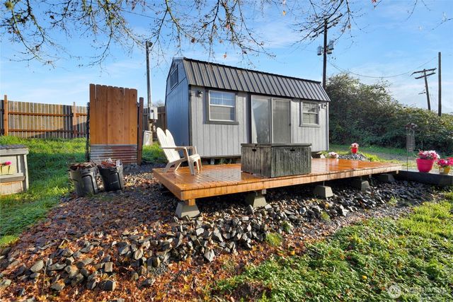 115 Bunker Creek Road, Chehalis, WA 98532