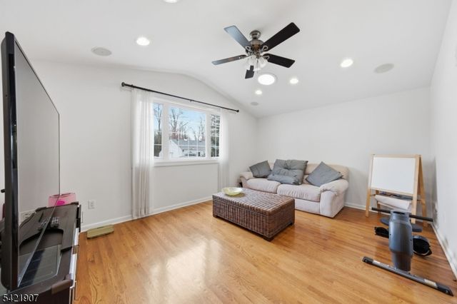 122 Kipling Ave, Springfield Twp., NJ 07081