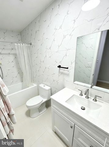 4421 DISSTON ST, Philadelphia, PA 19135