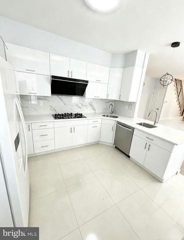 4421 DISSTON ST, Philadelphia, PA 19135