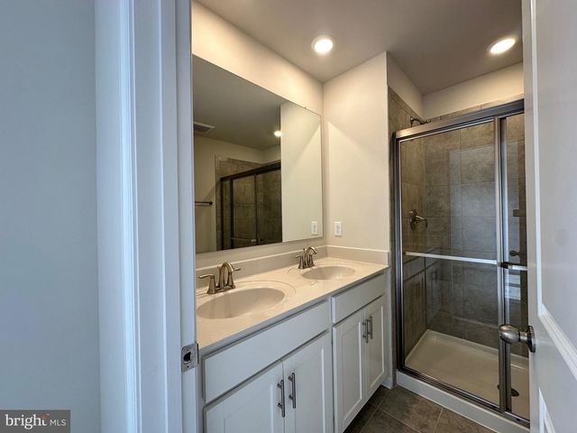 10993 BARNARD PL, White Plains, MD 20695