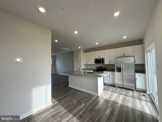 10993 BARNARD PL, White Plains, MD 20695