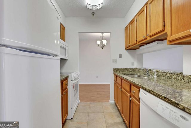 300 Johnson Ferry Road NE B1002, Sandy Springs, GA 30328